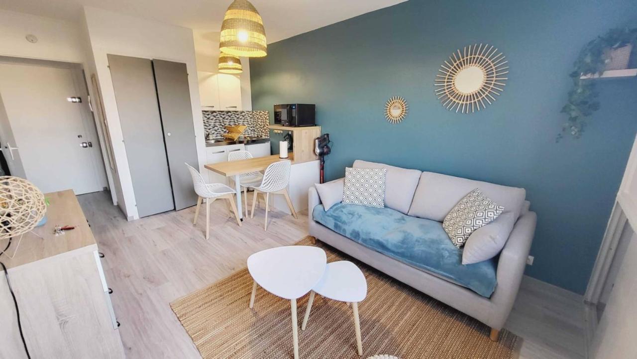Les Logements De La Base Nautique - 100M De La Plage 圣让-德蒙 外观 照片