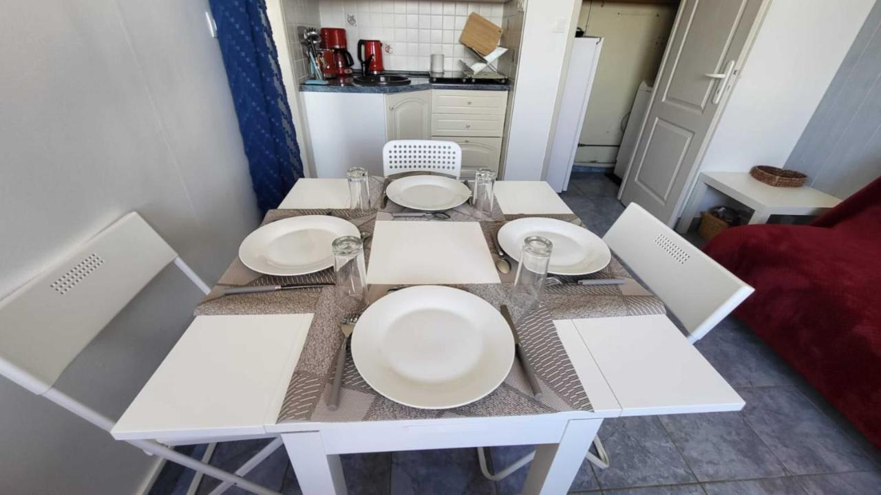 Les Logements De La Base Nautique - 100M De La Plage 圣让-德蒙 外观 照片