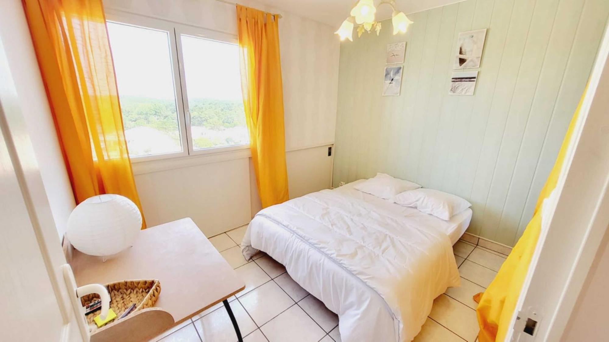 Les Logements De La Base Nautique - 100M De La Plage 圣让-德蒙 外观 照片